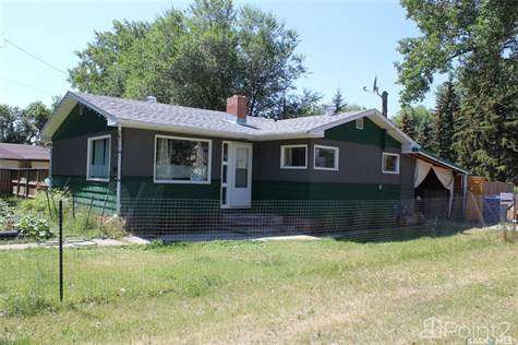 306 Clay STREET in Houses for Sale in Swift Current
