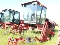 PARTING OUT: Case IH 8830 Swather (Parts & Salvage)