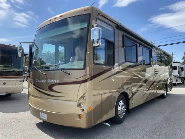 2007 Dutch Star 4023 in RVs & Motorhomes in Penticton - Image 9