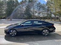 // ACCIDENT FREE!! // The 2024 Hyundai Elantra Preferred FWD is a smart compact sedan with modern st... (image 9)