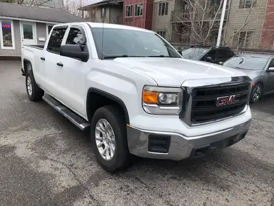 FRESH TRADE 2014 GMC SIERRA CREW CAB 6.5 BOX 5.3 V8 4X4 no accidents clean carfax LOCAL TRADE IN RUN...