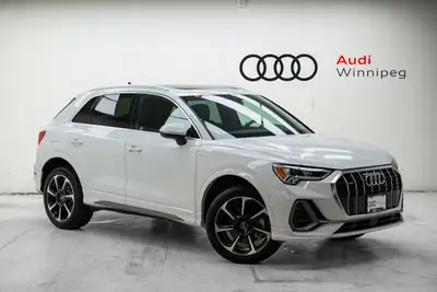 Local Trade!!! Get noticed in this gorgeous Glacier White Metallic SUV! Treat yourself to the featur...