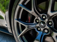 5.0L V8 engine for exhilarating power - Roush Stage 2 - Premium audio system for enhanced entertainm... (image 5)