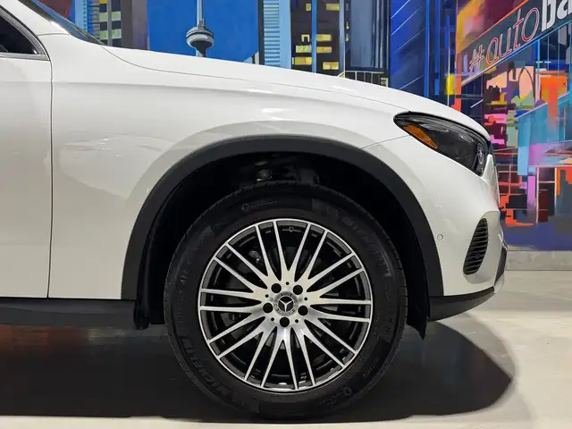 2024 Mercedes-Benz GLC GLC300 4MATIC PINNACLE HUD DRIVER ASSIST  in Cars & Trucks in Mississauga / Peel Region - Image 8