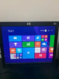HP L1506 15" Flat Panel LCD Computer Monitor Display Black