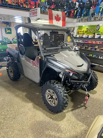 2024 Wolverine X2 1000 ALL ready to go , Financing available Located at Parkland Cycle in Stony Plai...