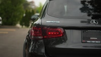 KEY FEATURES: KEYLESS ENTRY, PUSH BUTTON START, REARVIEW CAMERA, FRONT AND REAR PARKING SENSORS, BLI... (image 6)