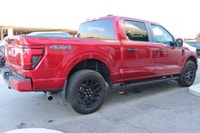 Capital Ford Lincoln Winnipeg Ltd (MB's #1 Rated Ford Store) Check out this vehicle's pictures, feat... (image 3)