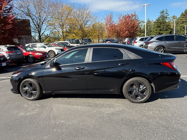 2023 Hyundai Elantra Preferred in Cars & Trucks in Oshawa / Durham Region - Image 4