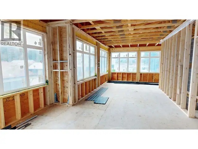 704 Cliff Avenue Enderby, British Columbia in Commercial & Office Space for Rent in Prince Rupert - Image 19