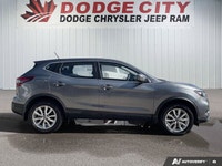 This Nissan Qashqai boasts a Regular Unleaded I-4 2.0 L/122 engine powering this Variable transmissi... (image 6)