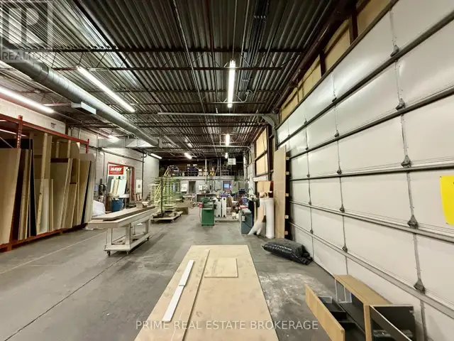 FRONT - 312 SOVEREIGN ROAD London East (East J), Ontario in Commercial & Office Space for Rent in London - Image 17