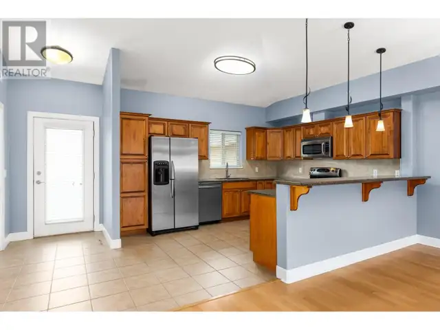 3996 Beach Avenue Unit# 335 Peachland, British Columbia in Condos for Sale in Penticton - Image 8