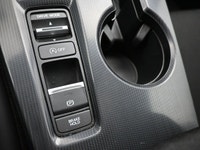 Remote Start, Sunroof, Heated Steering Wheel, Alloy wheels and more! Kijiji Engine: 4 Cylinder Engin... (image 8)