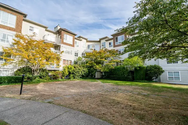 201 10186 155 STREET Surrey, British Columbia in Condos for Sale in Delta/Surrey/Langley - Image 29