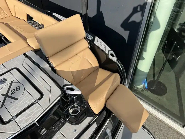 2022 Mastercraft X26 in Powerboats & Motorboats in St. Albert - Image 22