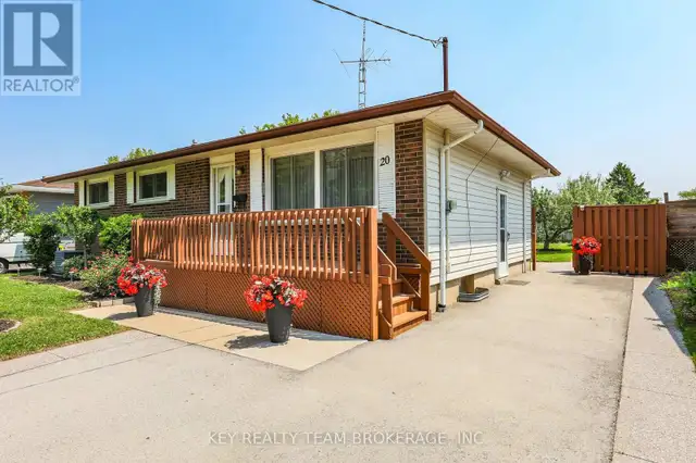 20 HUNTLEY CRESCENT St. Catharines (Carlton/Bunting), Ontario62854412609922122