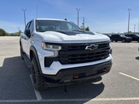 // ACCIDENT FREE!! // Built for hard work and weekend fun, this 2023 Chevrolet Silverado 1500 LT Tra... (image 3)