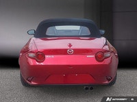 La Mazda MX-5 GT 2023 incarne l'essence même du plaisir de conduire. Ce roadster emblématique, fidèl... (image 5)