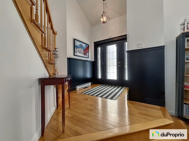 $759,999 - 1 1/2 Storey for sale in St-Ignace-De-Loyola — photo 2