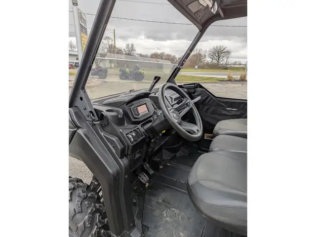 2024 Can-Am SSV DEF XT 64 HD10 BK 24 XT in ATVs in Sarnia - Image 8