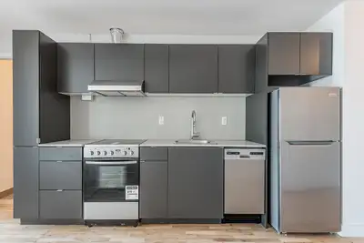 Renovated Akelius studio apartment for rent. Located near Marie-Anne in the Plateau Mont-Royal neigh...
