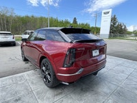 33 Diagonal LED Display | Dual Motor AWD | Super Cruise | 23-Speaker AKG Studio Audio | Performance... (image 5)