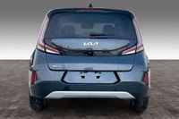 . . . . 2.0 L 4 Cyl Engine Vehicle Options: Wireless Charging, Blind Spot Monitoring, Lane Control,... (image 3)
