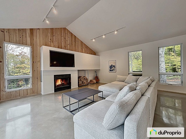 $713,000 - Bungalow for sale in St-Donat — photo 2