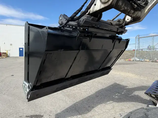 BRADCO SKID STEER BUCKETS - CONSTRUCTION SERIES HD in Heavy Equipment in Calgary - Image 13