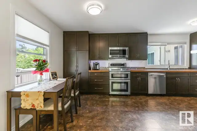 40 AUSTIN CR St. Albert, Alberta62864759586561124