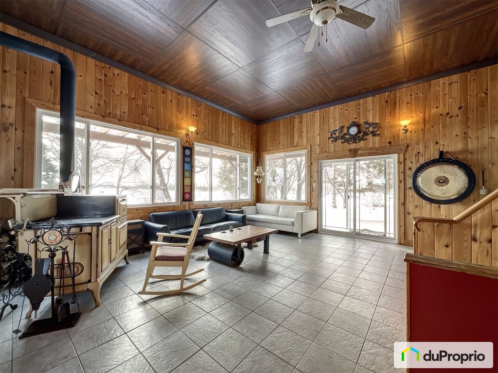 $399,000 - Bungalow for sale in Ste-Cecile-De-Levrard — photo 3