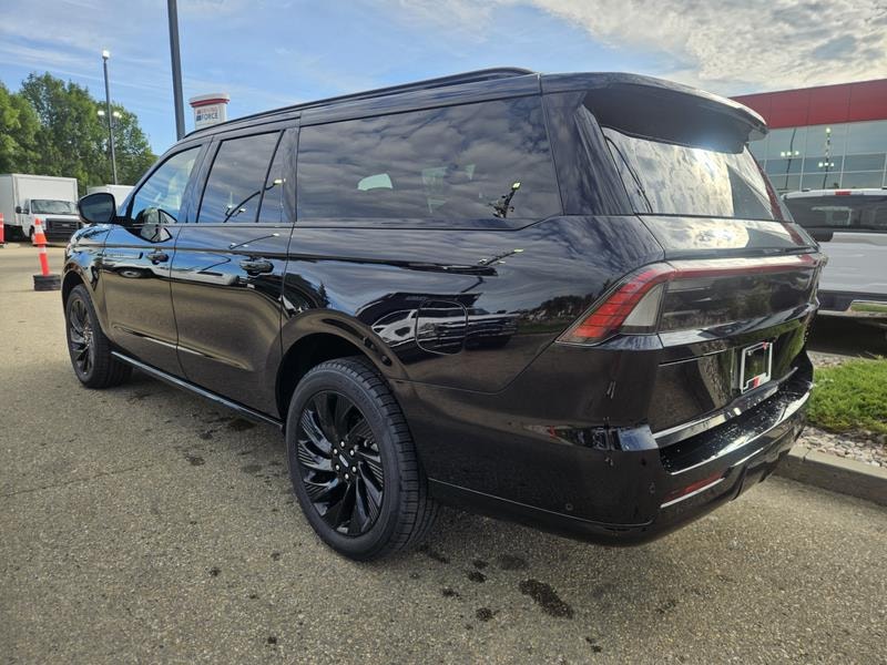 Lincoln Navigator 2025 photo 3
