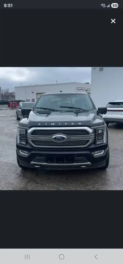 Kijiji Engine: V6 Cylinder Engine 3.5L L/100Km City: 9.8 L/100Km Hwy: 9.7 Safety Equipment ABS And D...