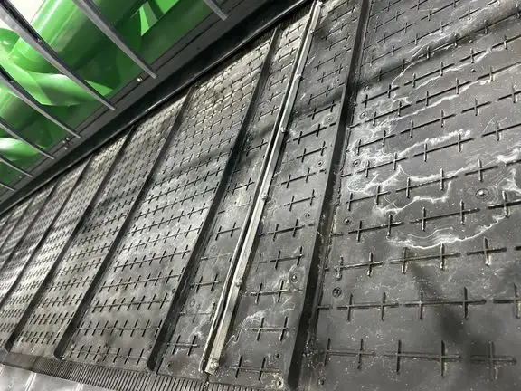 2023 John Deere HD50R in Farming Equipment in Grande Prairie - Image 5