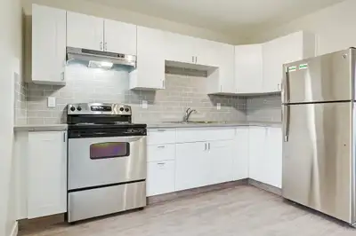 Townhomes with In Suite Laundry - Revy Townhomes - Townhome for