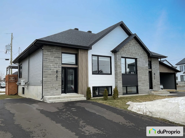 $359,000 - Semi-detached for sale in Montmagny — photo 1