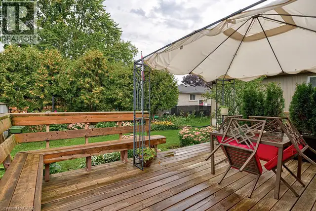 210 SHELLEY Drive Kitchener, Ontario in Houses for Sale in Kitchener / Waterloo - Image 35