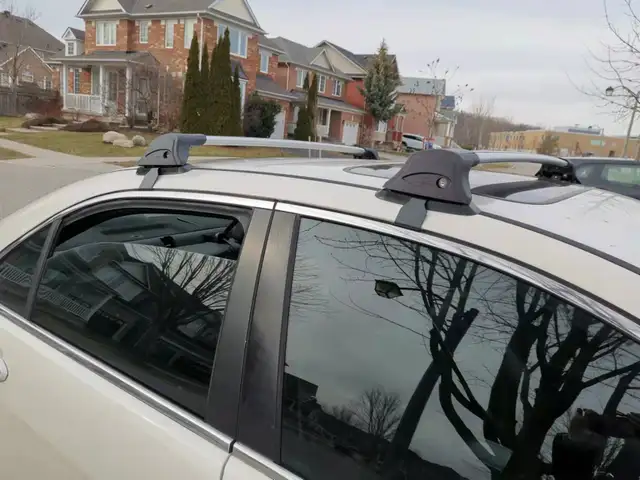 Acura TSX Aluminum Crossbars Roof Rack Rails in Other Parts & Accessories in Markham / York Region - Image 4
