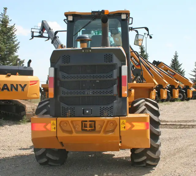 SANY SW305K Gear up with Financing Rates as low as 0% OAC! in Heavy Equipment in St. Albert - Image 6