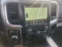 GARANTIE 1 ANS CREDIT DIRECT EN LIGNE AU WWW.AUTO-INTERNET.CA WOW 2018 RAM 1500 OUTDOORSMAN 4X4 FULL... (image 4)