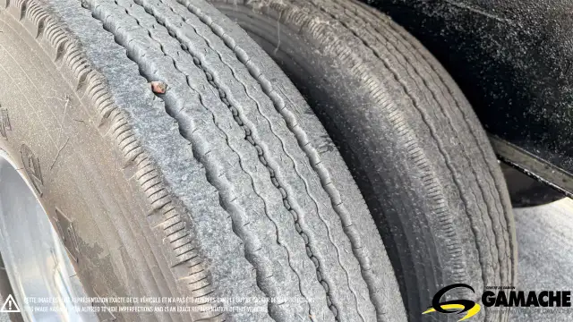 2005 TRANSCRAFT 48' ROLLING TARP REMORQUE A RIDEAUX LATERAUX in Heavy Equipment in Longueuil / South Shore - Image 9
