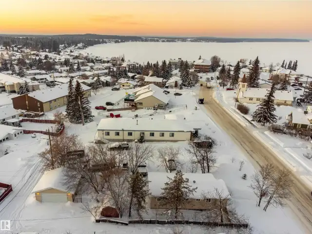 315 10 ST Cold Lake, Alberta in Houses for Sale in Edmonton - Image 26