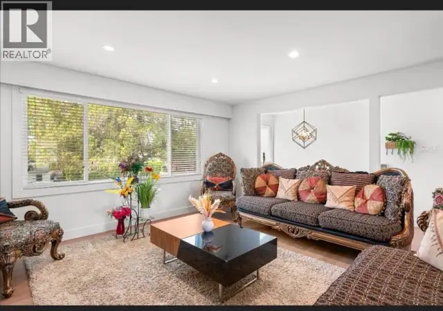 Upper 1106 DUTHIE AVENUE Burnaby, British Columbia in Long Term Rentals in Burnaby/New Westminster - Image 12