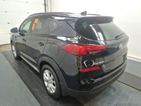 2020 Hyundai Tucson Come see all this and more at the Alfa Romeo of Winnipeg dealership, in the Wave... (image 5)