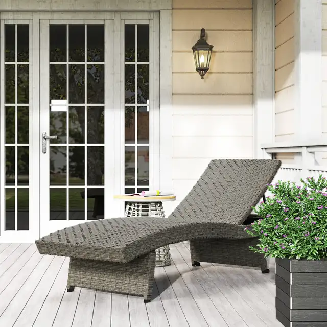 Rattan Folding Outdoor Lounger Chair Recliner with 5-Level Adjus in Patio & Garden Furniture in City of Toronto - Image 8