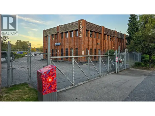 105-2544 DOUGLAS ROAD Burnaby, British Columbia in Commercial & Office Space for Rent in Prince Rupert - Image 17