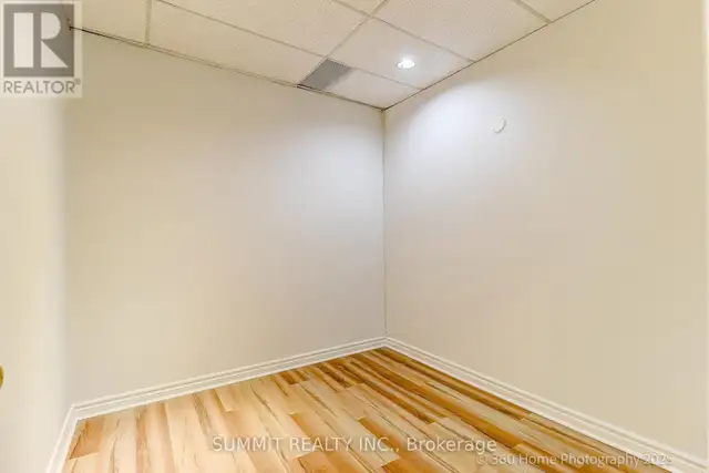 25 - 155 EAST BEAVER CREEK ROAD Richmond Hill (Beaver Creek Busi in Commercial & Office Space for Sale in Markham / York Region - Image 11