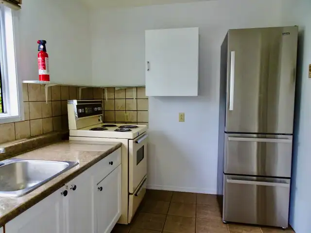 Cozy Suite, Gibsons, Sunshine Coast, View Property in Houses for Sale in Port Hardy / Port McNeill - Image 3