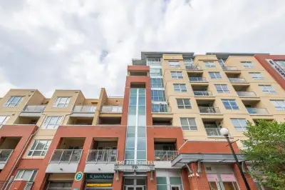 Unison Executive 1 Bedroom Condo in Kensington – West-Facing